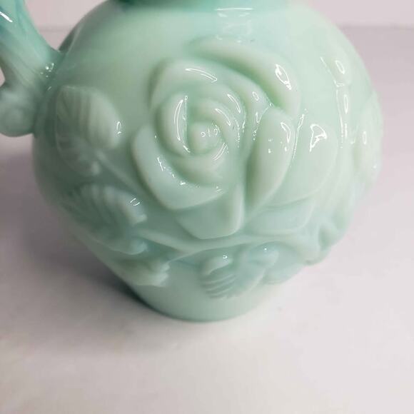 Avon Jadeite Green Swirl Milk Glass Pitcher - Picture 8 of 10